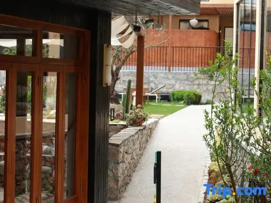 Hailuogou Seven Valleys Source · Snow Mountain Secret Realm Onsen Resort Hotel