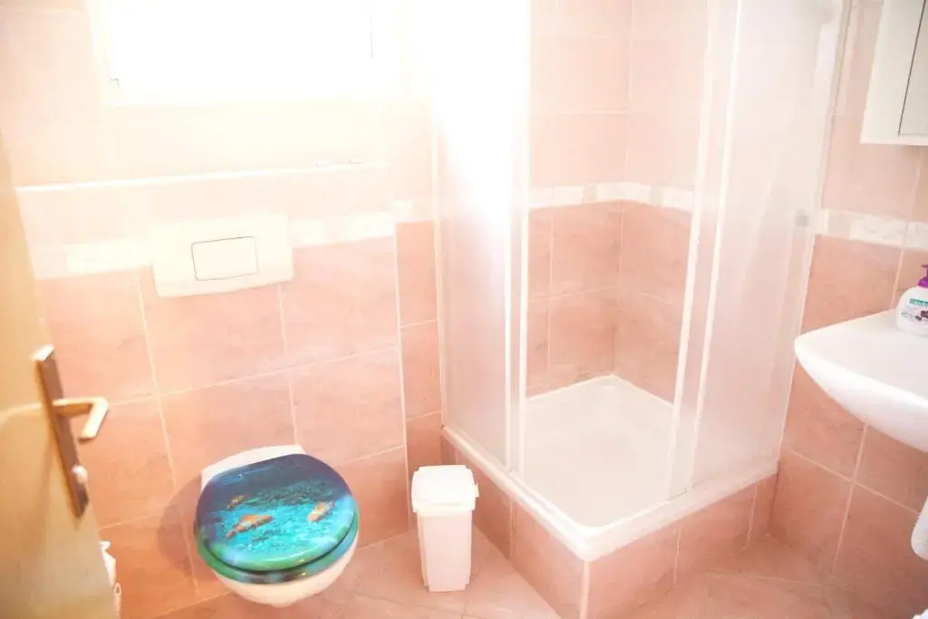 Villa mit Whirlpool für 32 Per