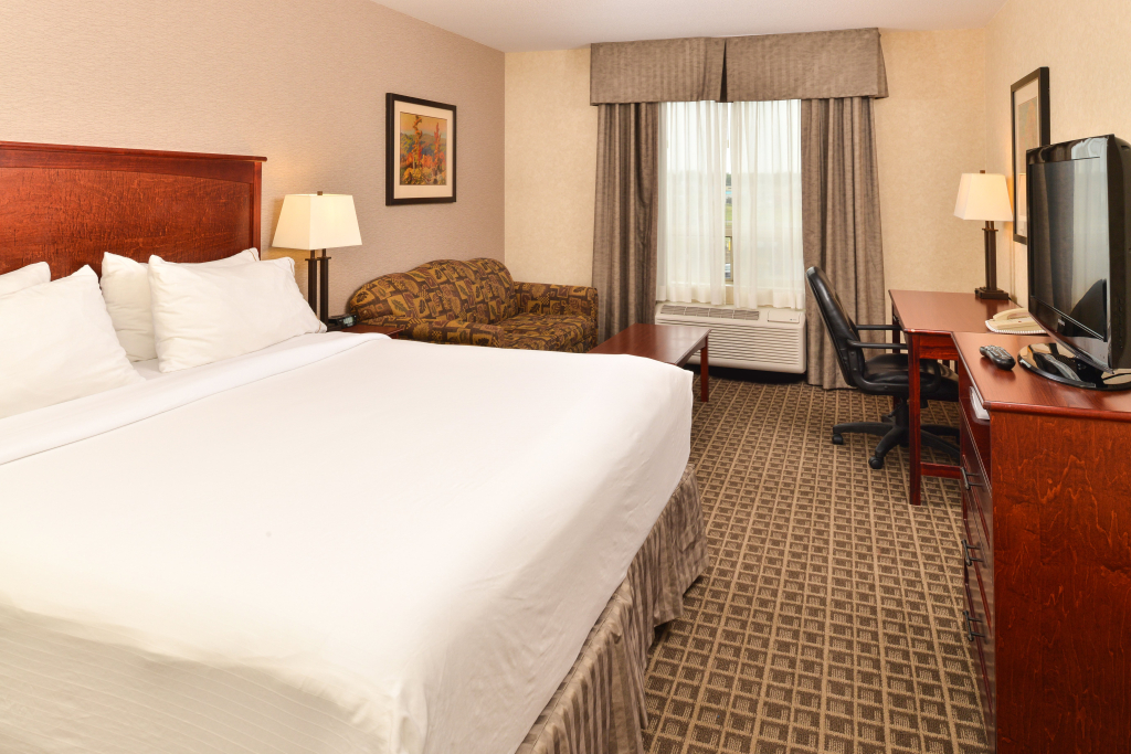 Holiday Inn Express Edmonton North by IHG