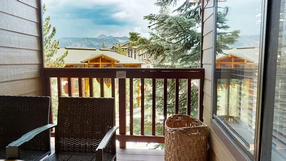 Val DIsere 17 Light and Bright, Across The Street From The Village, Private Balcony by RedAwning