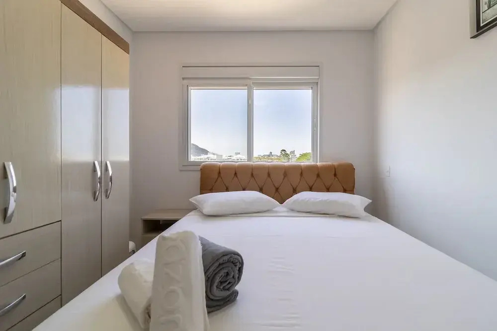 Cozy Apartment 3 Minutes From the Beach Cmi0301