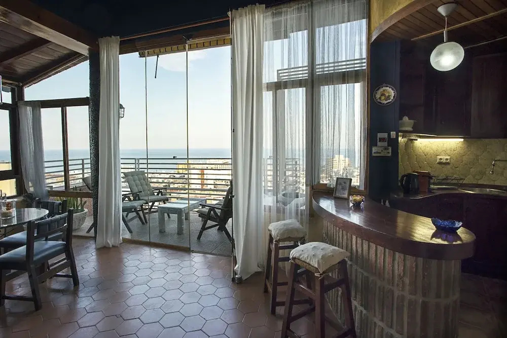 Penthouse 18 Floor Sea View
