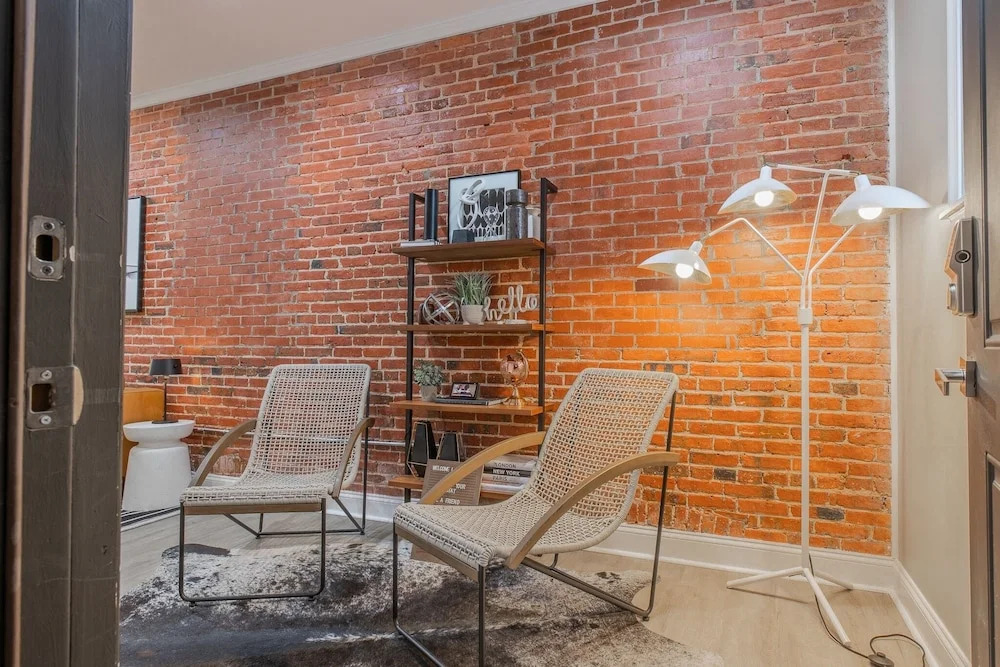 Baltimores Best Home Away From Home 2 Bedroom Apts by Redawning