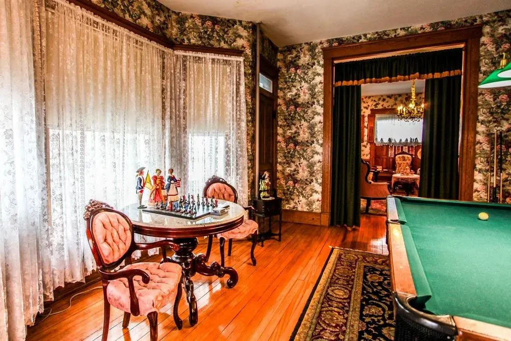 Hollerstown Hill Bed and Breakfast