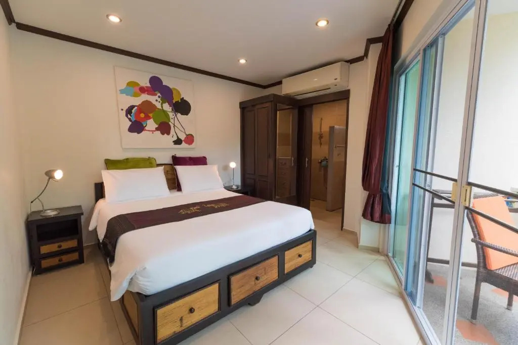 Chaweng Noi Residence
