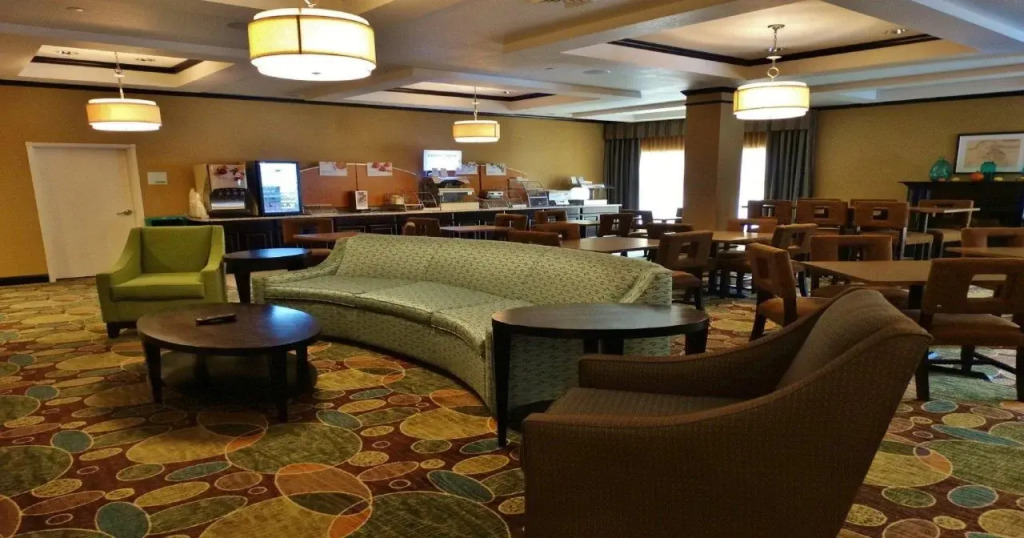 Holiday Inn Express and Suites Montgomery by IHG