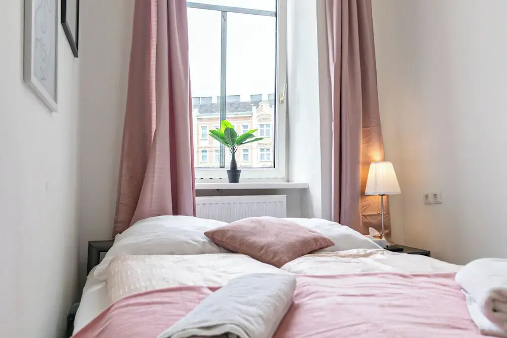 Cozy Room Shared Apt Millennium Tower
