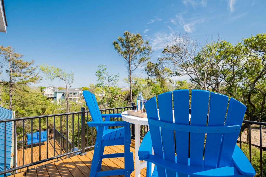Farmhouse at Turtle Creek by Oak Island Accommodations