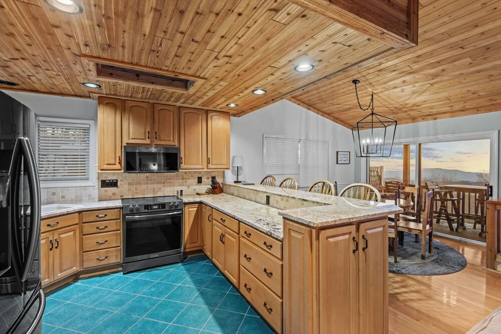 On Beech Time - Hot Tub, Views, Beech Mtn Club Option