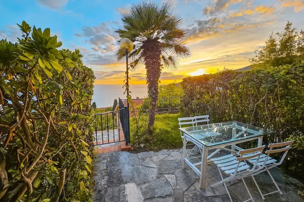 Oasis Apartment in Ospedaletti by Wonderful Italy
