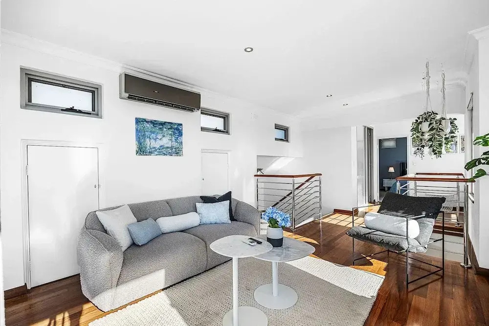 Designer Luxury 3brd - Epic Views - South Perth