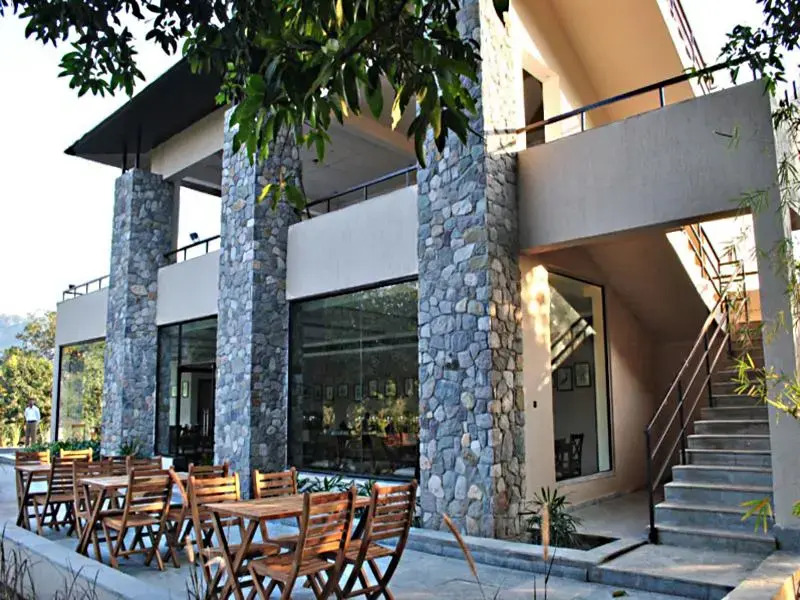 Country Club Wild Exotica Resort