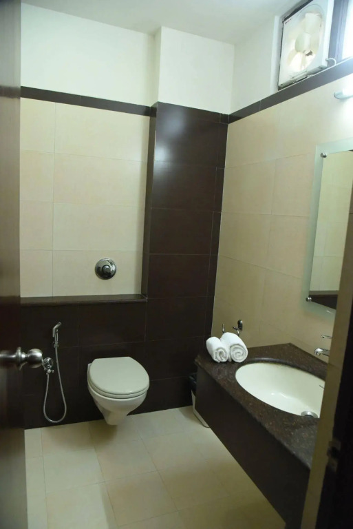 Lemon Park Hotel