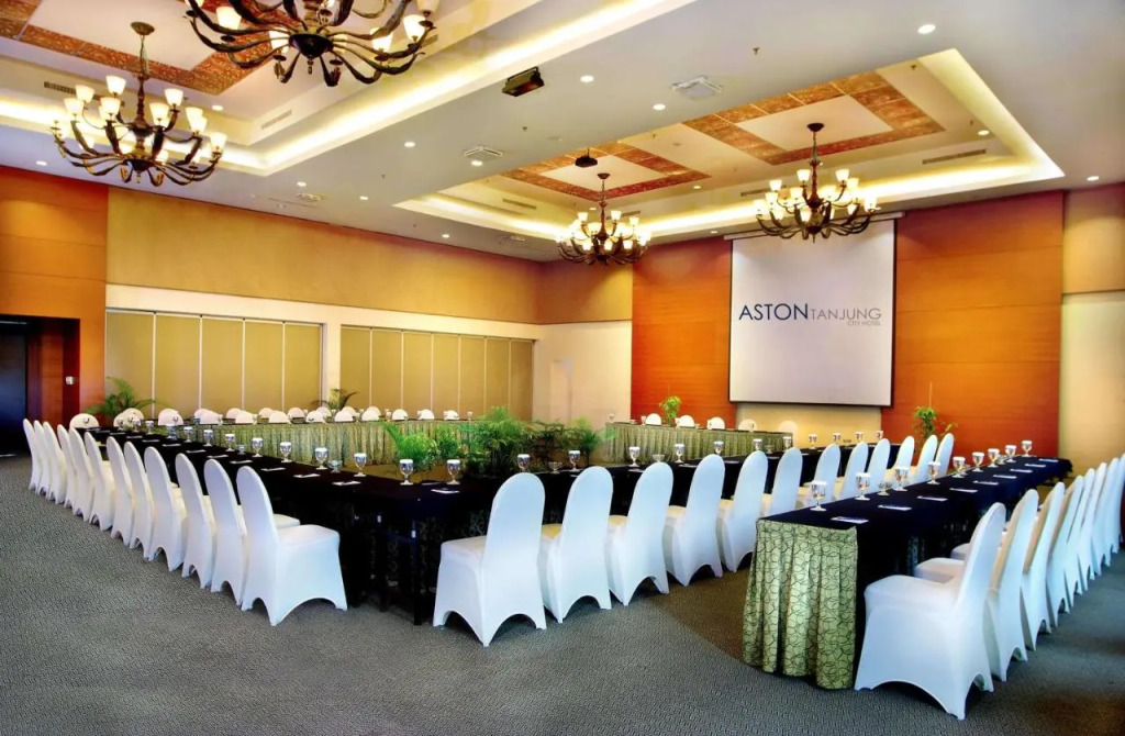 Aston Tanjung City Hotel