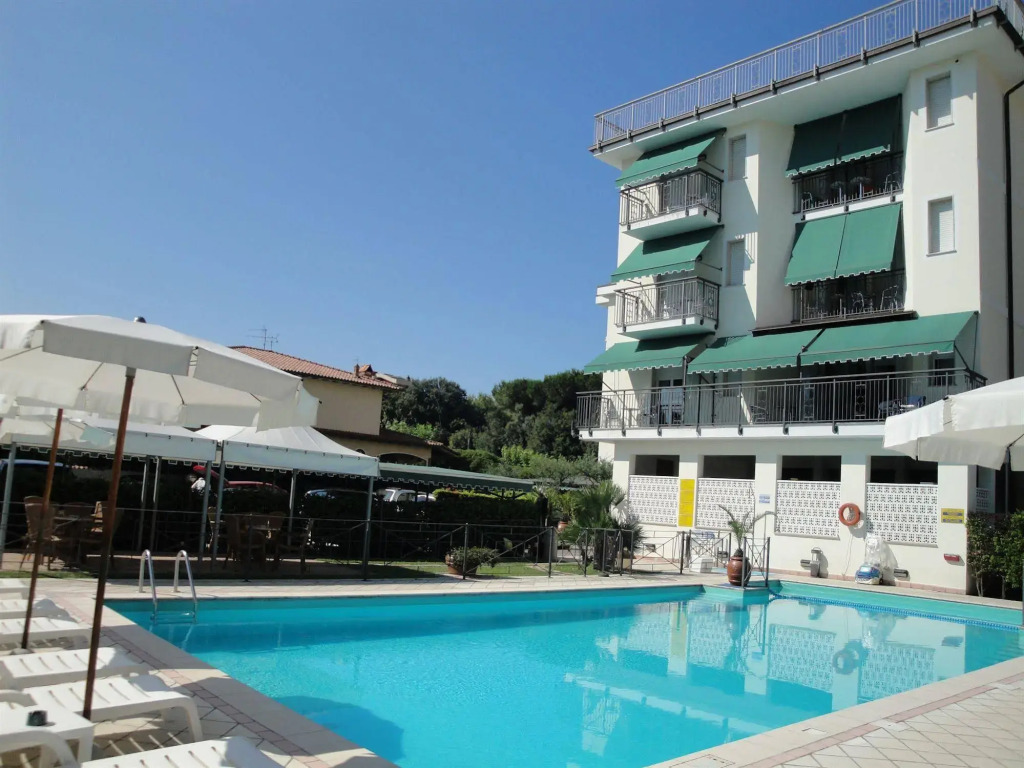 Hotel Suisse