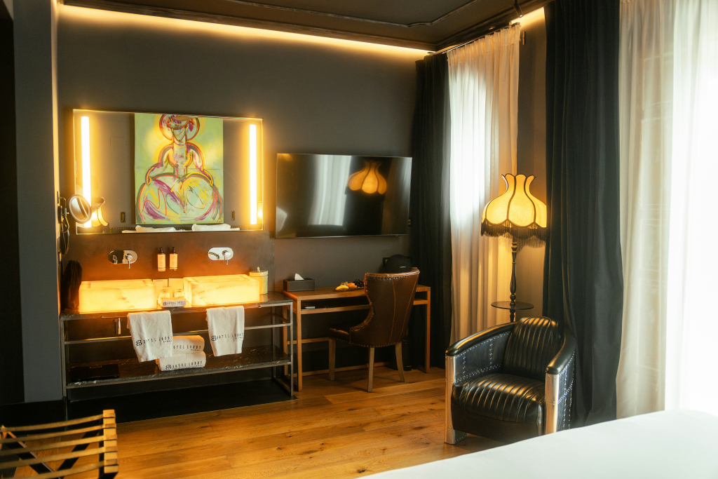 Hotel Lobby