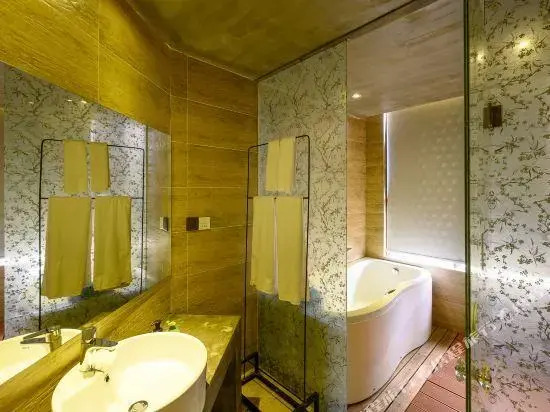 EGreen Hotels & Resorts (Ningbo MEGA)
