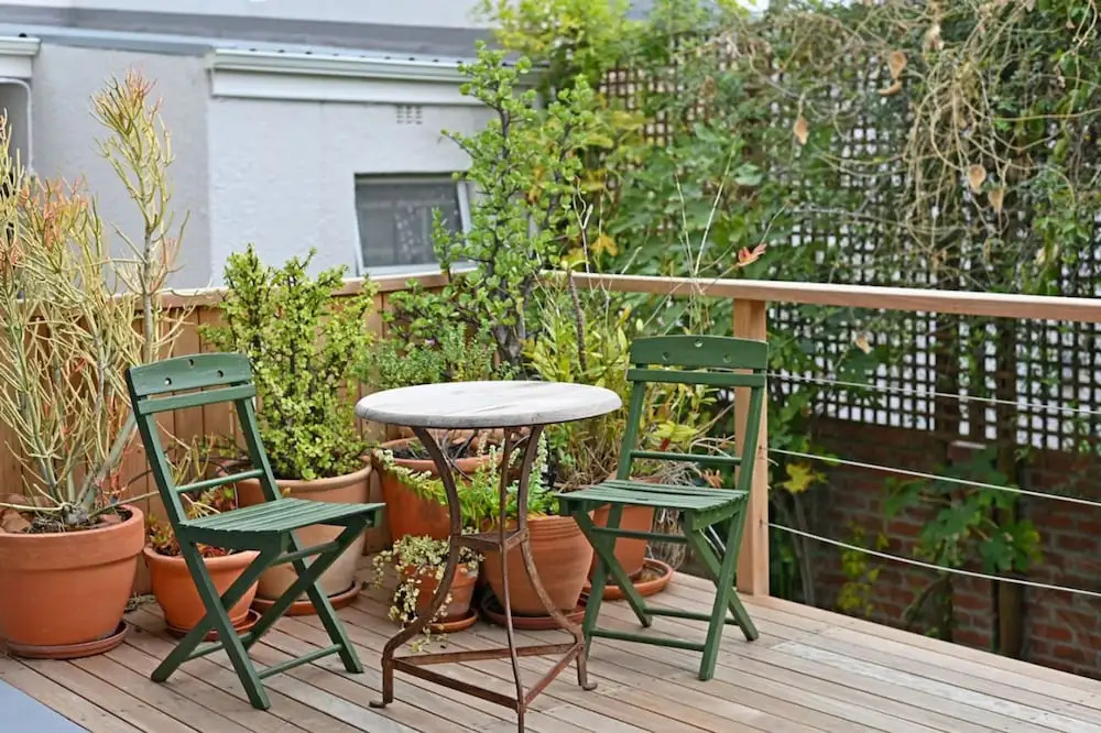 Cozy 2-bed Apartment Below Table Mountain