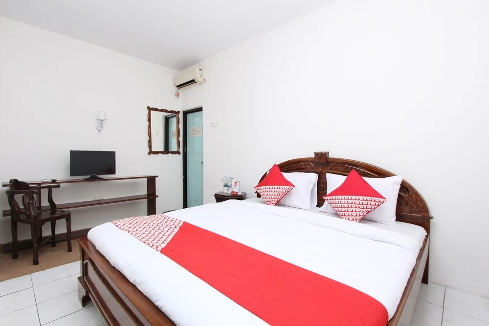 Hotel Parahiyangan By OYO Rooms