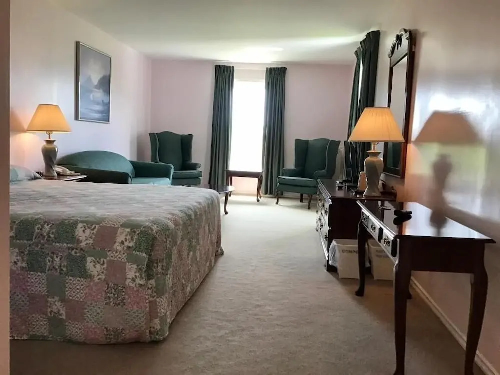 Rollo Bay Inn