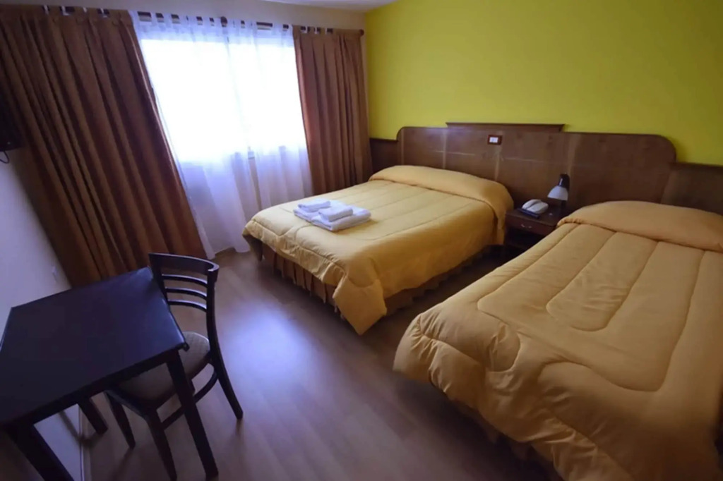 Hotel Picos Del Sur