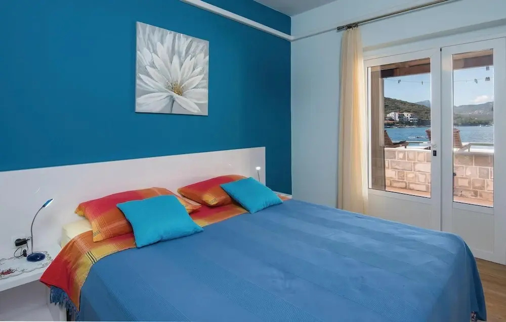 Awesome Home in Luka Dubrava With Wifi and 3 Bedrooms