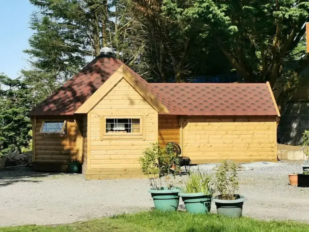 Charming 1-bed Cabin in Gaerwen