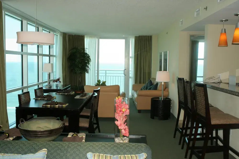 Seaside Resort 1006