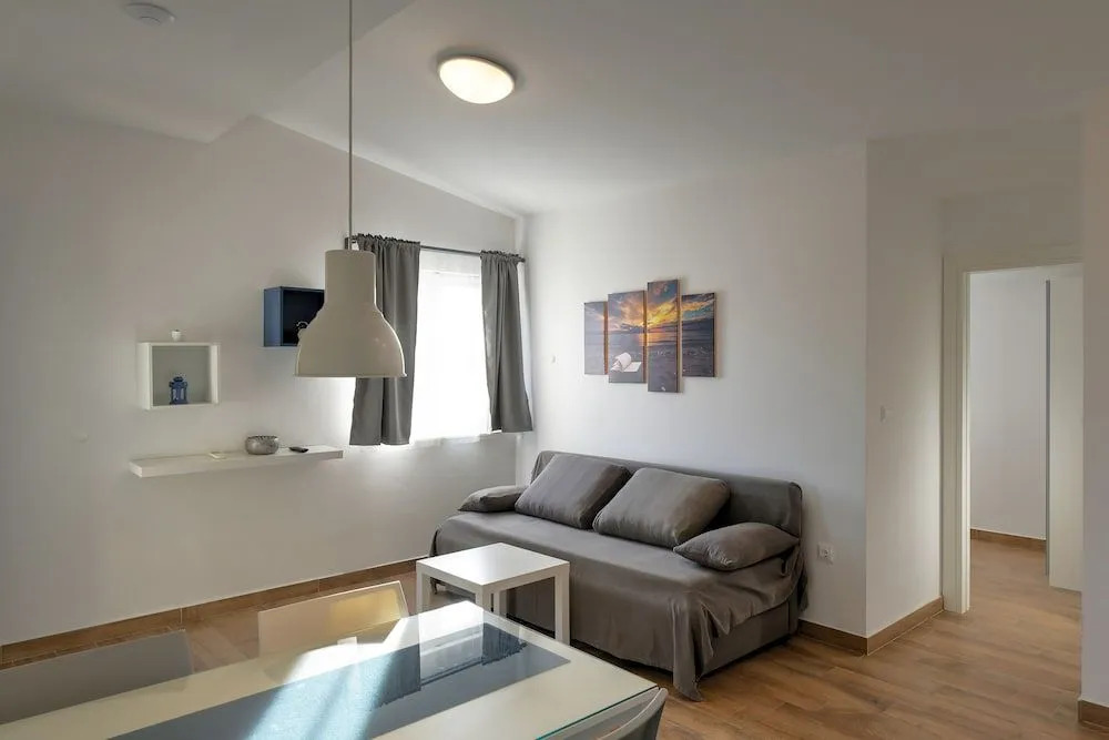 Apartments & rooms Stella Adriatica