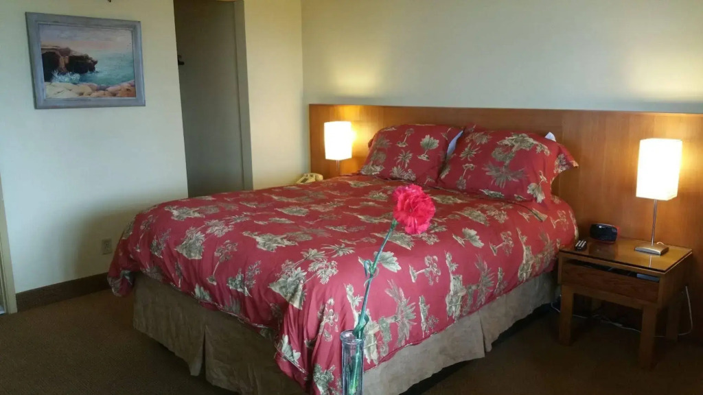 La Jolla Village Lodge