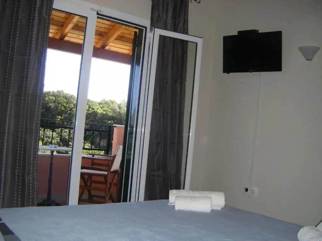 Paradise Apartments
