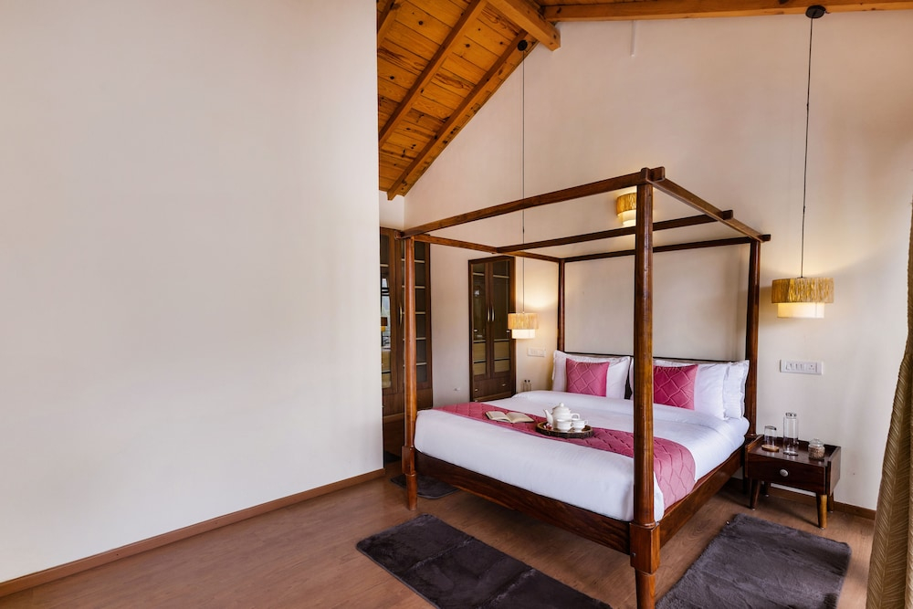 ELIVAAS The Nakshatra Serene 3BHK Villa