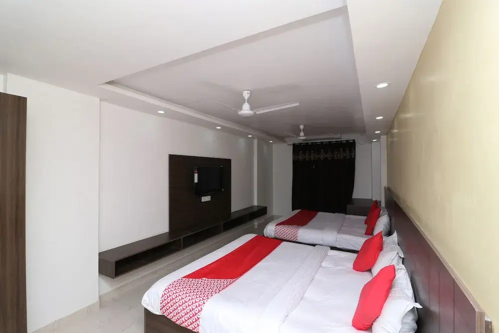 Oyo 29611 Ramanuj Mansion