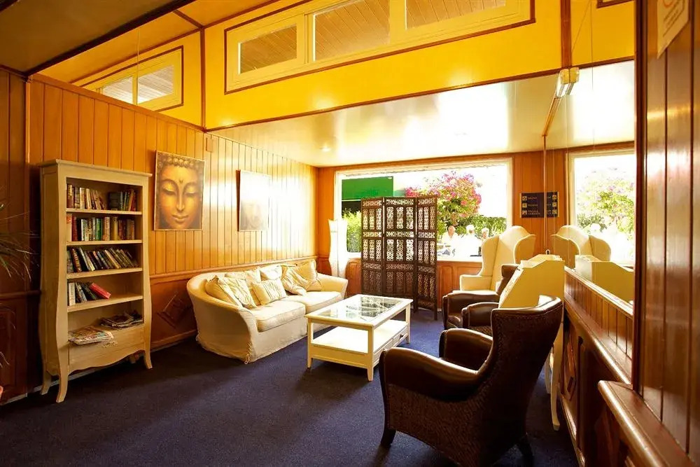 Sunna Park Apartments