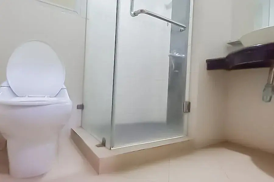 RedDoorz Premium @ Hotel Green Wattana Sentul