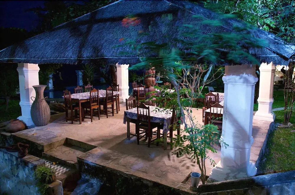 Cinco Portas Lodge