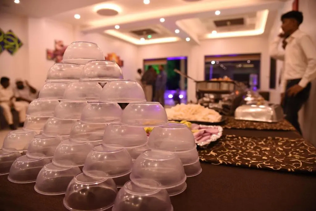 Hotel Gulmohar Pride