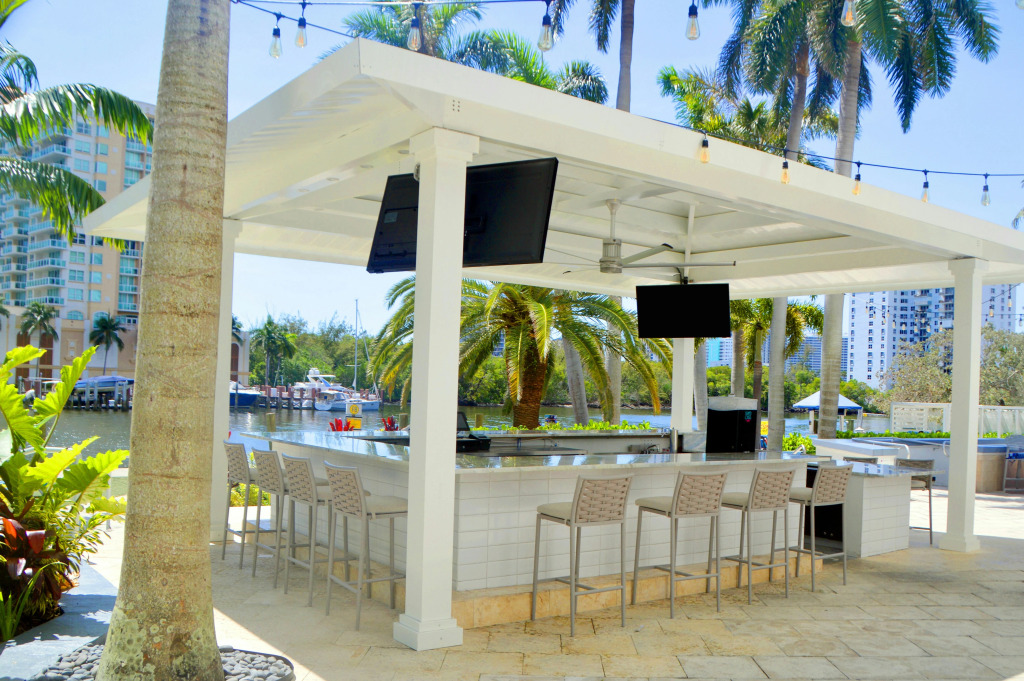 GALLERY One - A DoubleTree Suites by Hilton Hotel