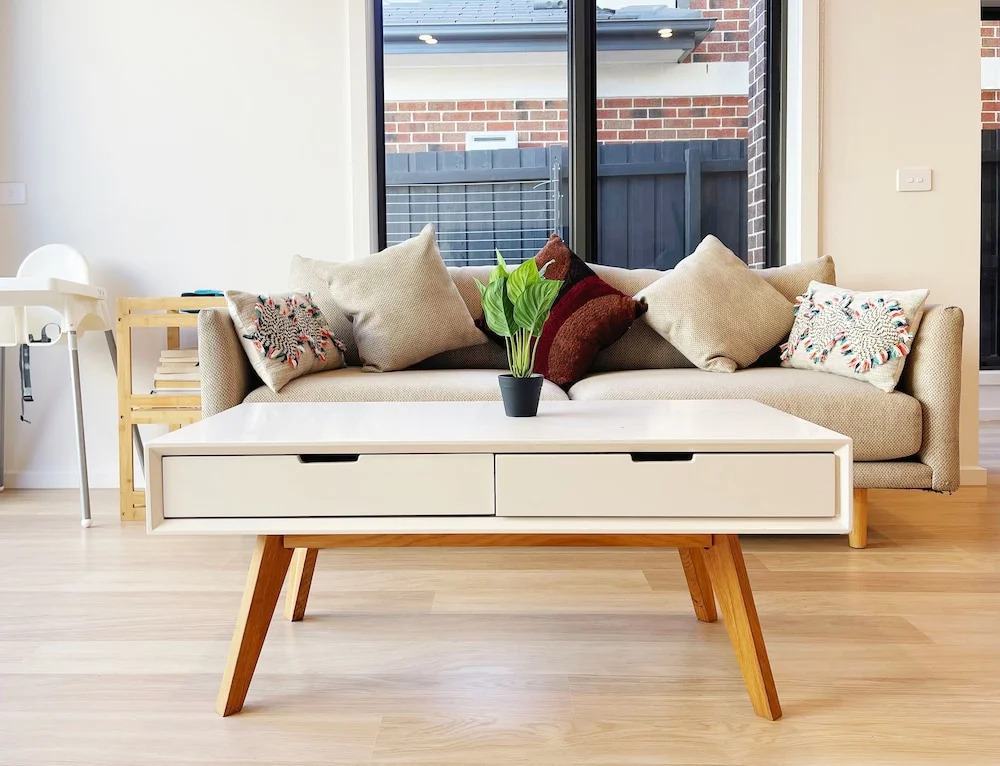Casey Green Townhouse by GoodLive