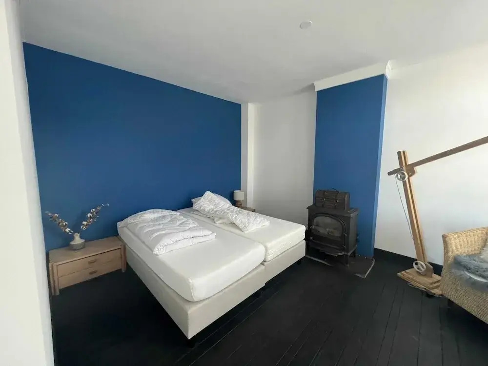 Unique House Within Walking Distance of the Beach