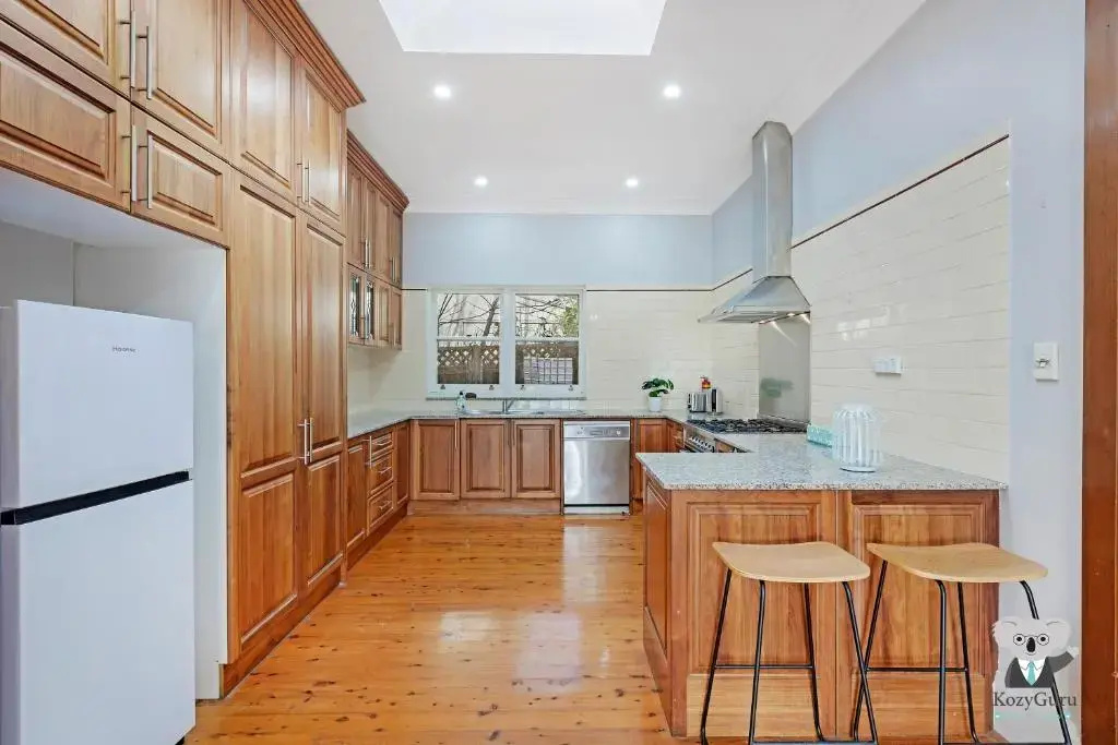 Kozyguru Campsie Oldie But Goodie Look 4 Bed House Nca011