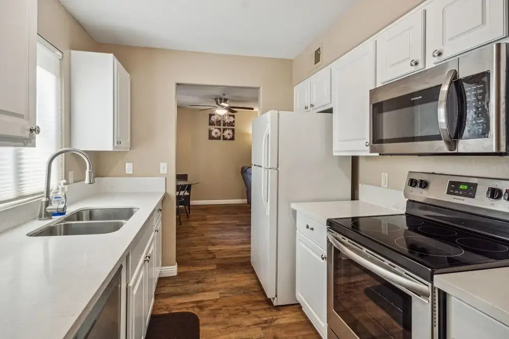 Cozy Chandler Condo 1 Bedroom Condo by Redawning