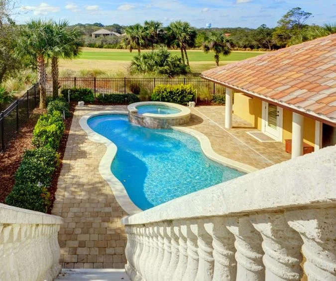 Tuscany By the Sea 5 Br home by RedAwning