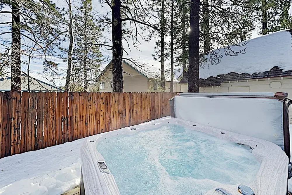 New Listing! Lake Getaway W/ Private Hot Tub 5 Bedroom Home