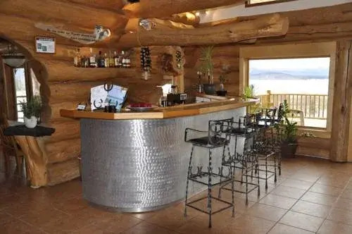 Williston Lake Resort