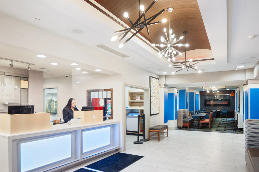 Holiday Inn Express and Suites Stroudsburg-Poconos by IHG