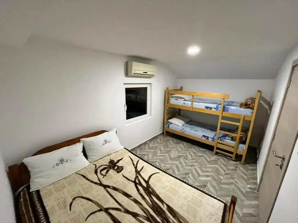 Apartment Ceman 3
