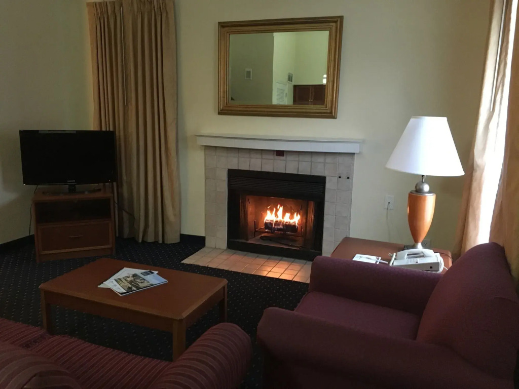 Affordable Suites of America Grand Rapids