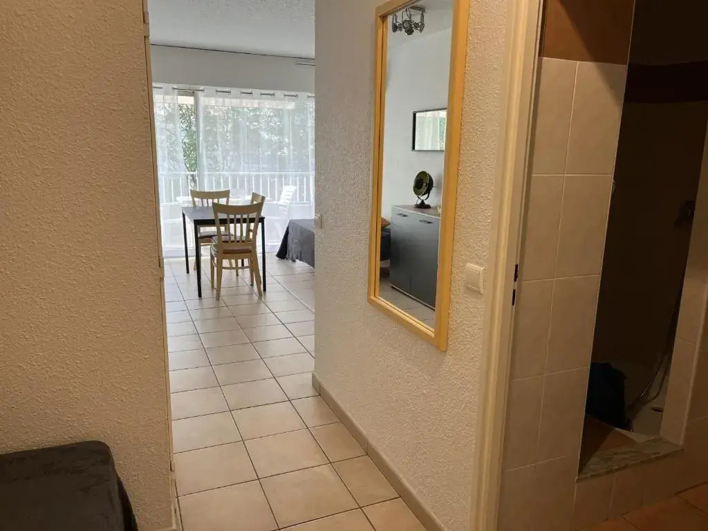 Appartement Saint-Raphaël, 1 pièce, 3 personnes - FR-1-466A-38