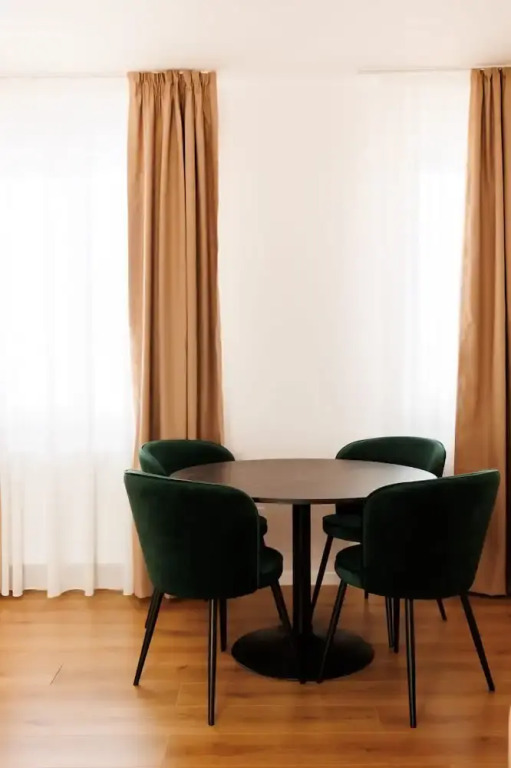Zenstay ApartHotel